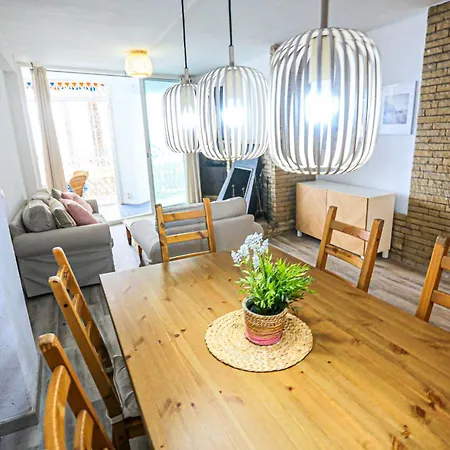 Apartment Horizonte Only Families